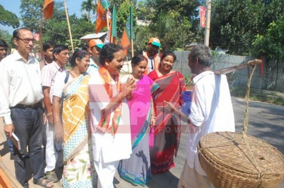 BJP starts door to door campaign BJP starts door to door campaign
